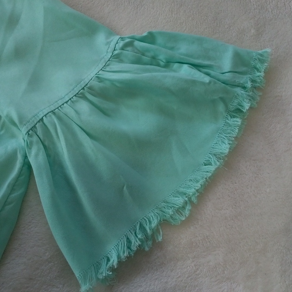Crown and Ivy Mint Blue-Green Babydoll Pleated Bell Sleeve Blouse - Picture 10 of 13